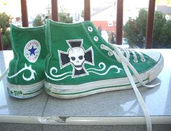 20070103142449-converse.jpg